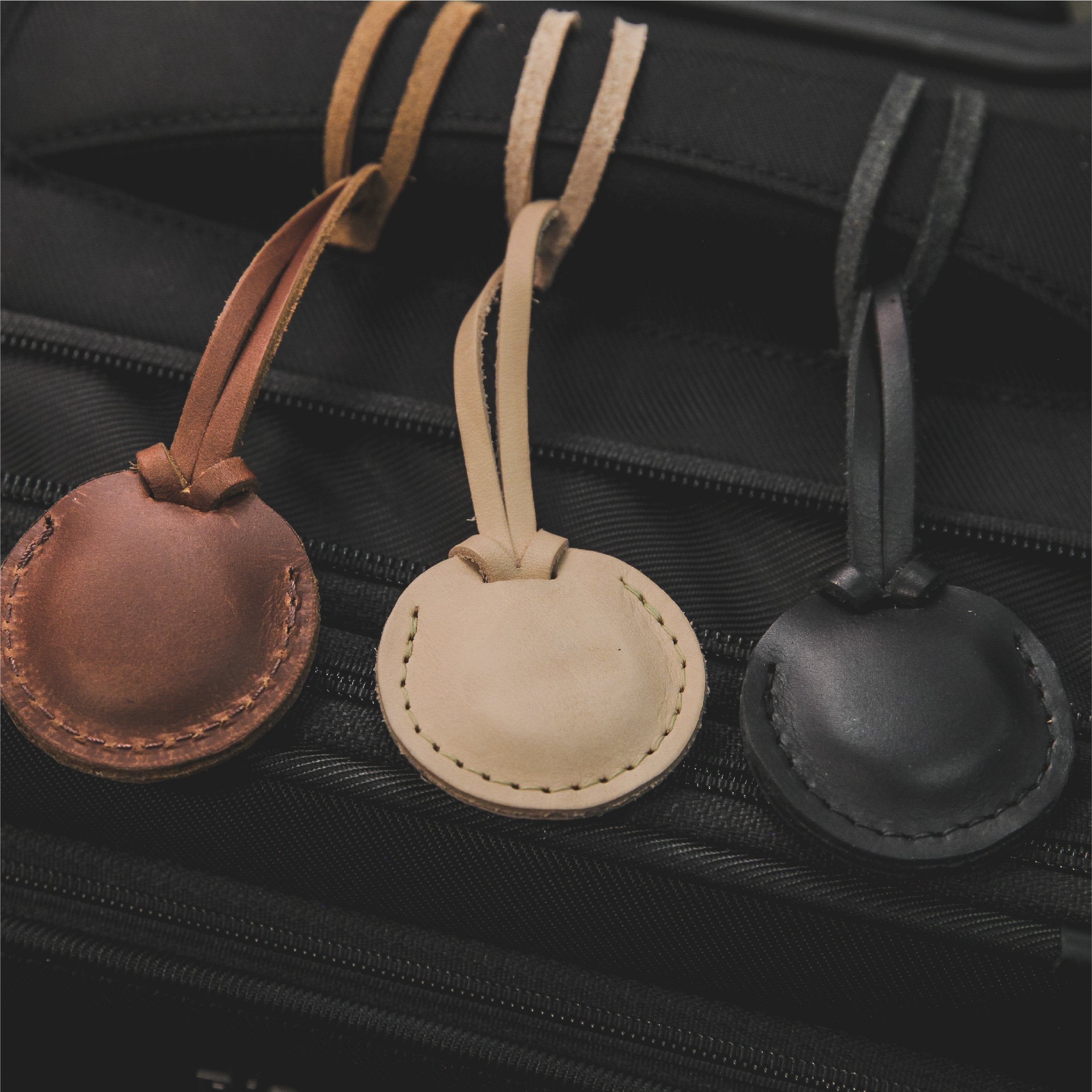 Leather AirTag Case Hang Tag - Circular